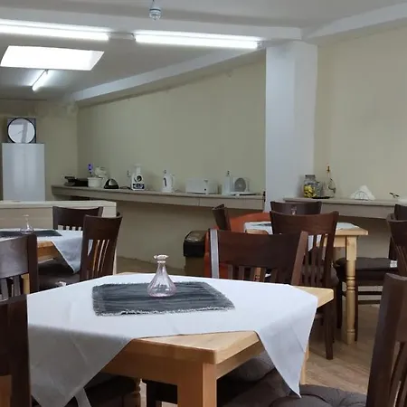 за гости върбани Casa de hóspedes