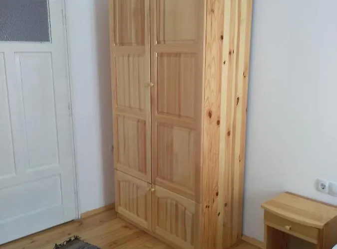 Konukevi за гости върбани