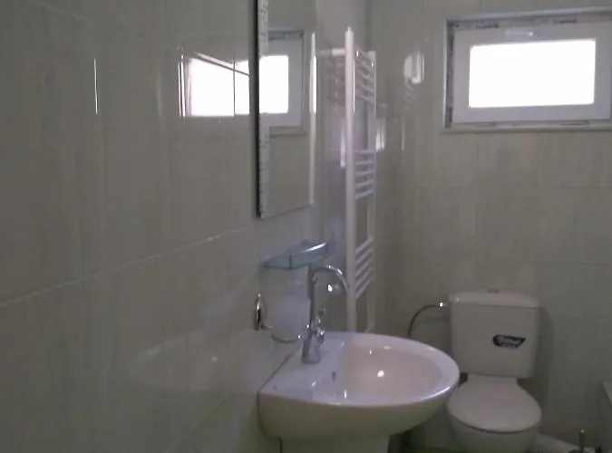 за гости върбани 3*